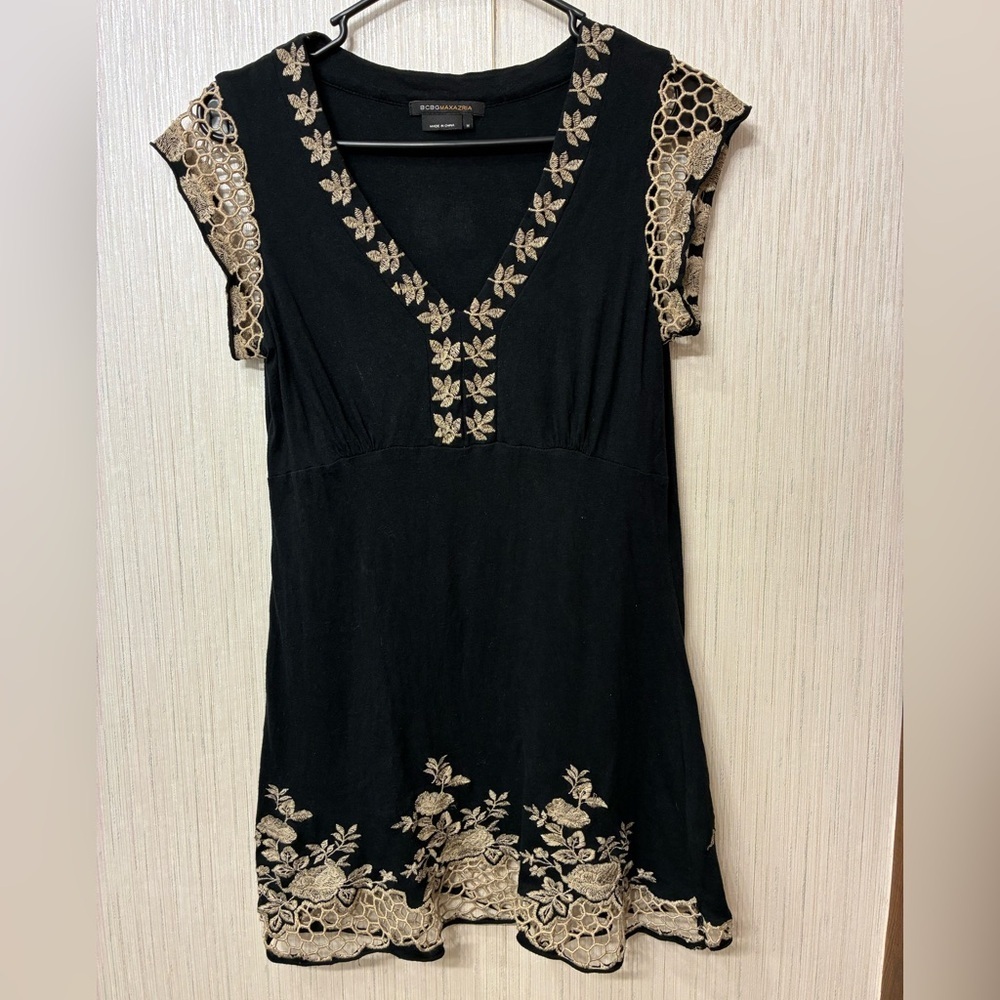 BCBGMAXAZRIA Y2K Fairy Grunge Embroidered Cap Sleeve Top | Empire Waist Black‎ M